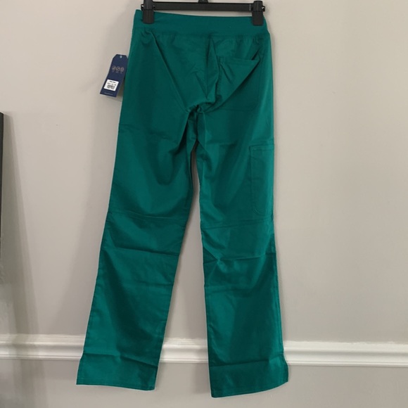 NEW CHEROKEE SCRUB SET TOP AND PANTS SIZE:XXS - Picture 8 of 8